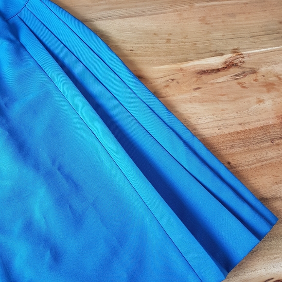 Vintage A Line Pleated Midi Skirt - Sz 2 - Picture 4 of 15